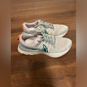 Nike react infinity fly knit size 10.5